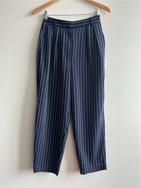 Babaton Modesto Navy Pinstripe Pants Women Sz 4 Minimalist Capsule Cool Girl